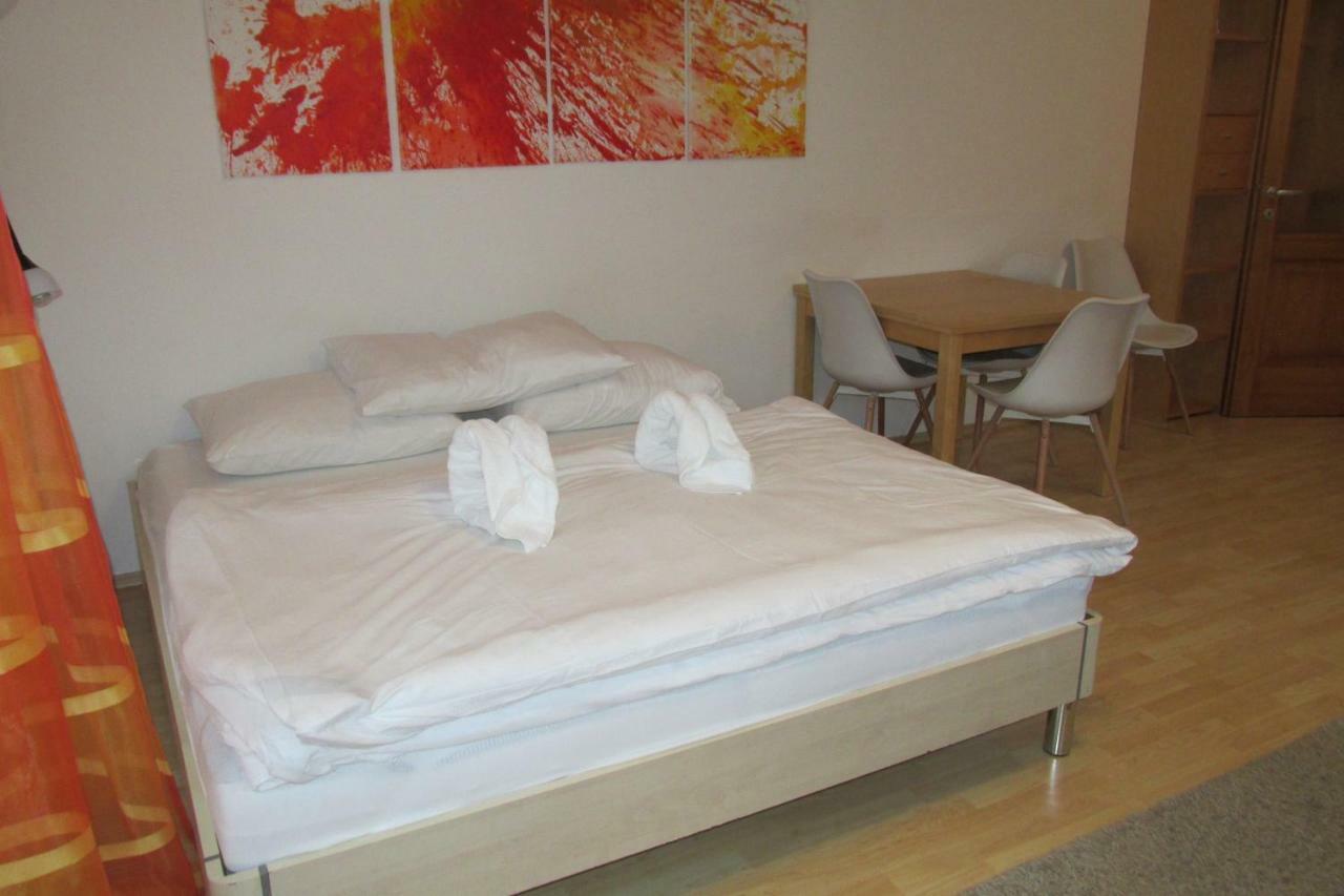 Apartman Riviera Apartment Lipno nad Vltavou Exterior photo